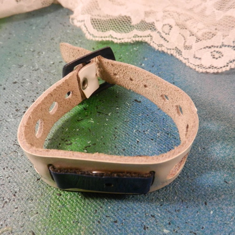 VTG 80s unisex watch band circle cut out blue white watchband sporty nautical - Picture 3 of 11